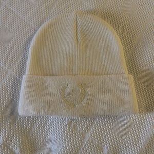 Cream PINK VS Beanie